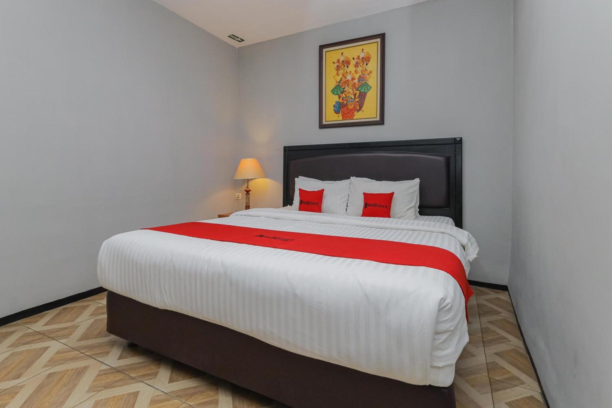 OYO 90931 Swun Stay Guest House&Coworking Space Malang Exterior foto